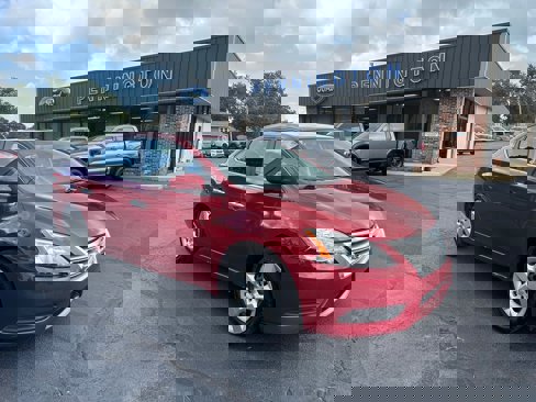 Used 2014 Nissan Sentra S image 1