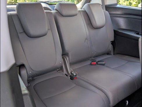 Certified 2018 Honda Odyssey Touring image 18