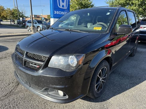 Used 2019 Dodge Grand Caravan GT image 2