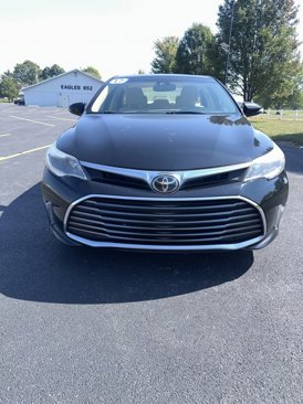 Used 2017 Toyota Avalon XLE image 15