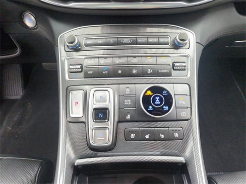Used 2023 Hyundai Santa Fe Limited image 28