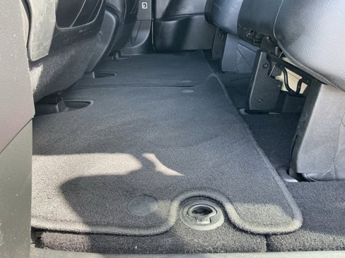 Used 2019 Chrysler Pacifica Touring-L Plus w/ Advanced Safetytec Group image 47