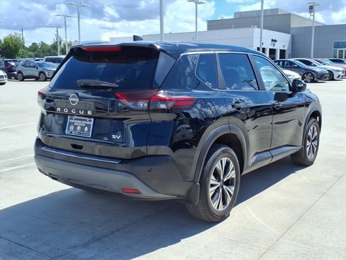 Used 2023 Nissan Rogue SV image 11