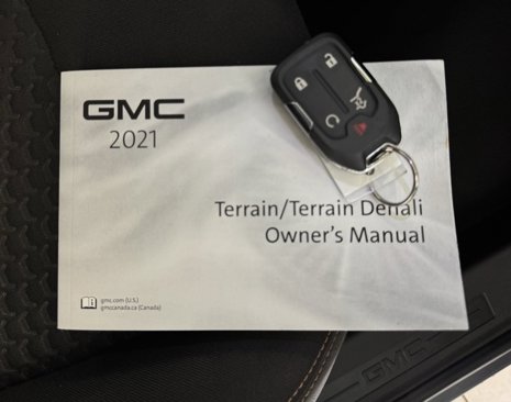 Used 2021 GMC Terrain SLE w/ Driver Convenience Package image 30