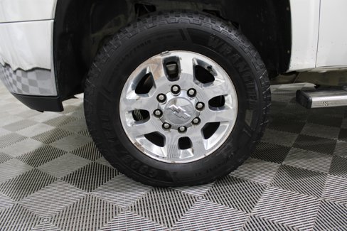 Used 2011 Chevrolet Silverado 2500 LT w/ Interior Plus Package image 33