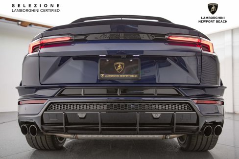 Used 2024 Lamborghini Urus S image 17