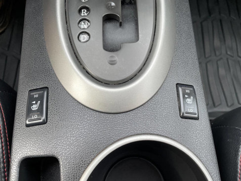 Used 2009 Nissan Rogue SL w/ Premium Pkg image 21