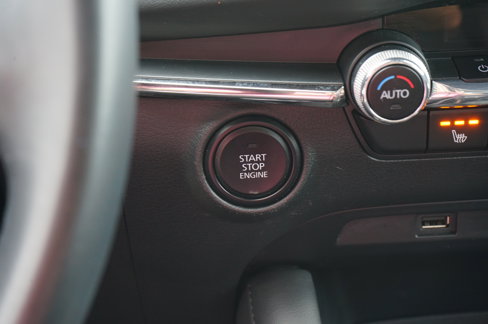 Used 2020 MAZDA MAZDA3 Sedan w/ Preferred Package image 24