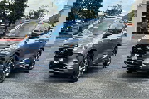 Certified 2024 Ford Escape ST-Line image 8