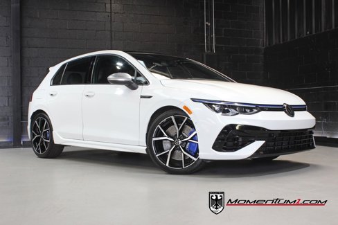 Used 2022 Volkswagen Golf R image 1