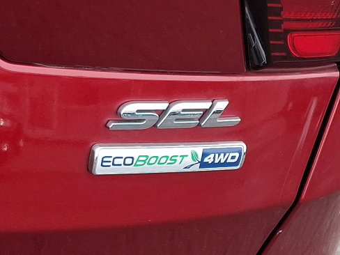 Used 2019 Ford Escape SEL image 33