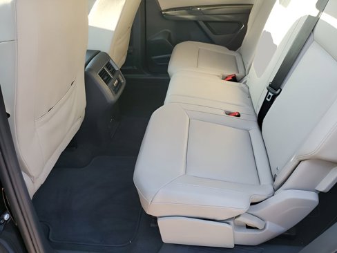 Used 2018 Volkswagen Atlas SEL w/ R-Line Package image 20