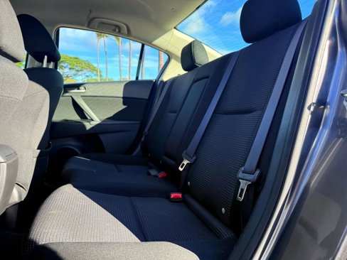 Used 2012 MAZDA MAZDA3 i Touring image 11