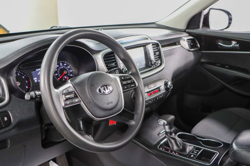 Used 2019 Kia Sorento LX image 22