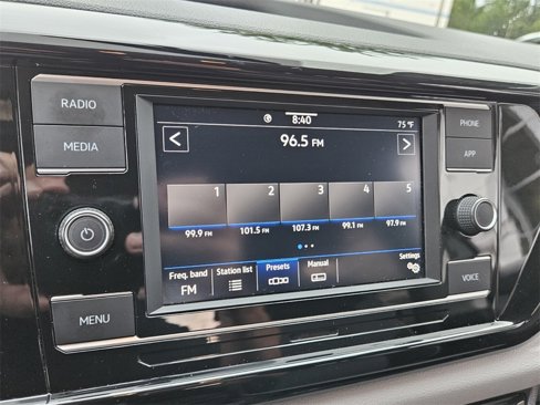 Certified 2022 Volkswagen Taos S image 29