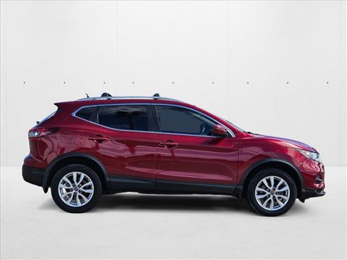 Used 2020 Nissan Rogue Sport SV image 4