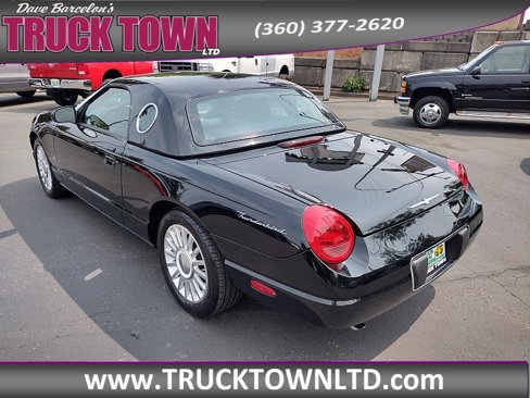 Used 2004 Ford Thunderbird image 9