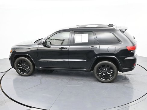 Used 2021 Jeep Grand Cherokee Laredo X image 29