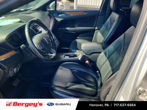 Used 2019 Lincoln MKC Select w/ Select Plus Package image 9