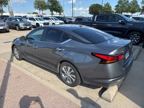Used 2019 Nissan Altima 2.5 S image 3