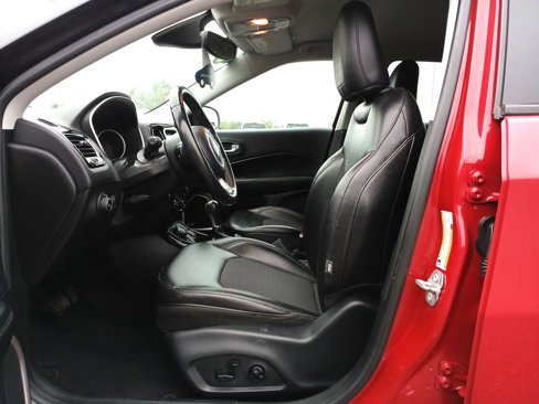 Used 2018 Jeep Compass Latitude w/ Popular Equipment Group image 20