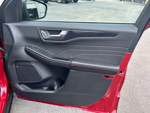 New 2025 Ford Escape ST-Line image 27