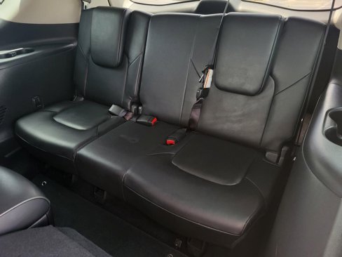Used 2023 INFINITI QX80 Luxe image 31