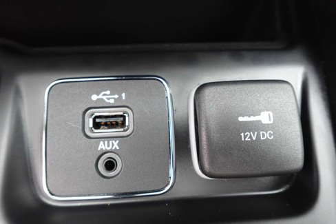 Used 2020 Jeep Cherokee Limited image 22