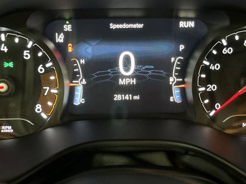 Certified 2024 Jeep Compass Limited image 6