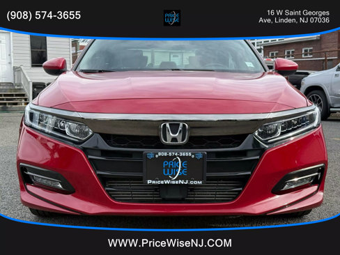 Used 2018 Honda Accord Sport image 2