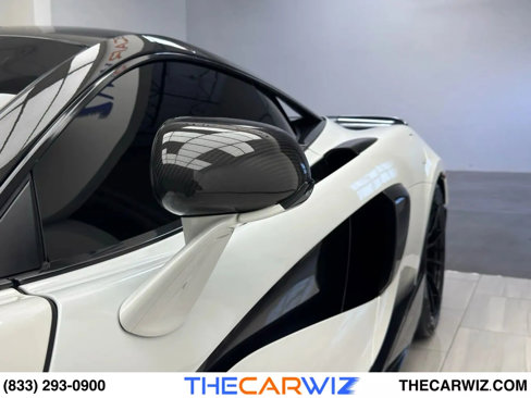Used 2019 McLaren 600LT image 19