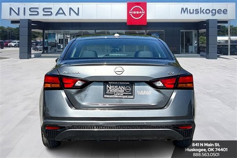Used 2023 Nissan Altima 2.5 SV image 6