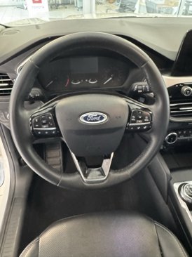 Used 2022 Ford Escape SEL image 17