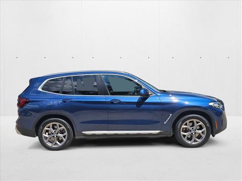 Used 2022 BMW X3 xDrive30i w/ Premium Package image 4