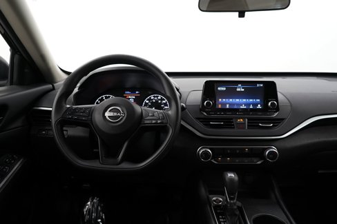 Used 2024 Nissan Altima 2.5 S image 12