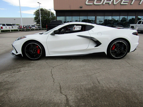 Used 2022 Chevrolet Corvette Stingray Preferred Cpe w/ Z51 Performance Package image 8