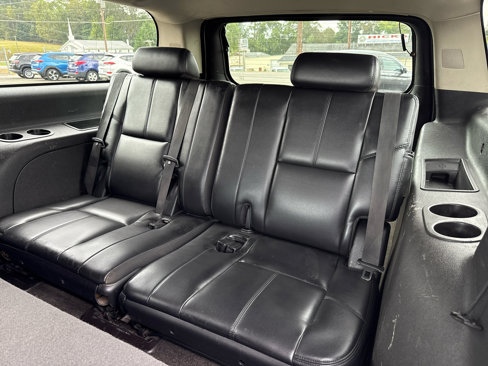 Used 2008 Chevrolet Suburban 2500 w/ Skid Plate Package image 18