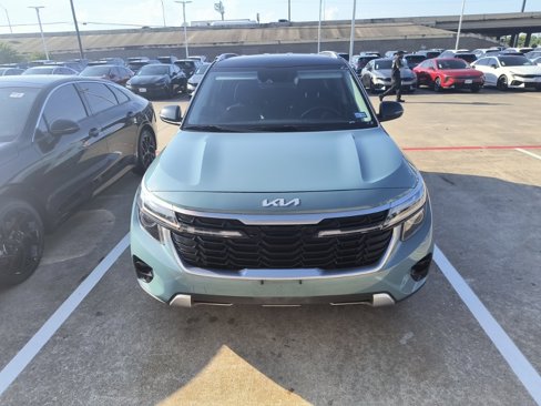 Certified 2024 Kia Seltos S image 1