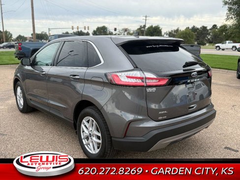 Used 2022 Ford Edge SEL w/ Convenience Package image 6