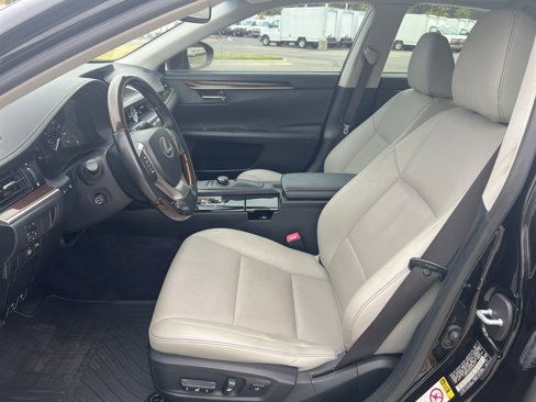 Used 2014 Lexus ES 350 image 16