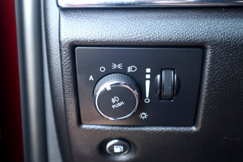 Used 2018 Jeep Grand Cherokee Limited image 68