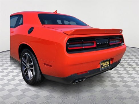 Used 2019 Dodge Challenger GT w/ Plus Package image 5