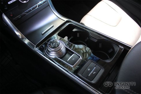 Used 2020 Ford Edge Titanium image 17
