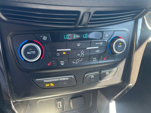 Used 2019 Ford Escape SE image 28