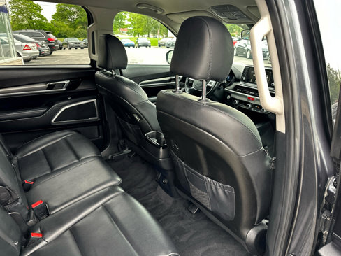 Used 2020 Kia Telluride LX image 24