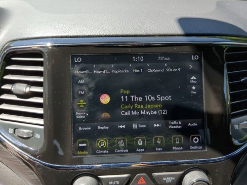 Used 2021 Jeep Grand Cherokee Laredo X image 10