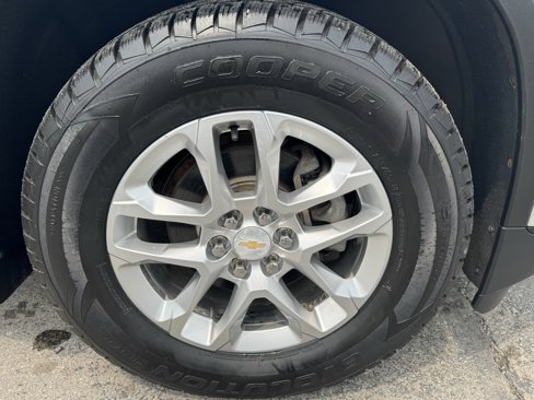 Used 2020 Chevrolet Traverse LS image 41