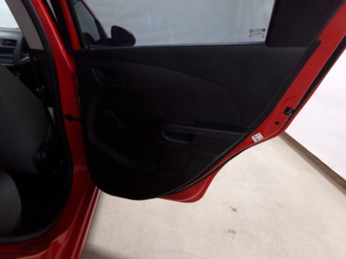 Used 2016 Chevrolet Sonic LS image 9