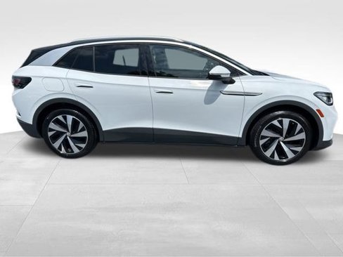 Certified 2021 Volkswagen ID.4 Pro S w/ Gradient Package image 3