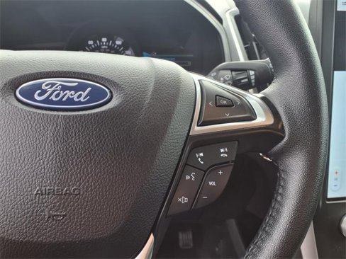 Used 2024 Ford Edge SEL image 10